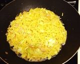 ラーメンが残ったので焼いてみた作り方3写真