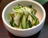 簡単大人味、きゅうりと鶏ささみの梅和え作り方4写真