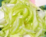 梨とセロリの塩レモンヨーグルトサラダ作り方6写真