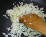 絶品！沖縄パスタ☆豆腐ようの漬け汁で作り方1写真
