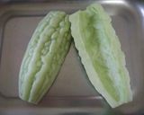 ご飯に合う♪白ゴーヤの白味噌炒め作り方1写真