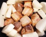 ダッチオーブンで！大根と豚の角煮作り方4写真