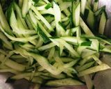 春雨とカニカマの中華サラダ風酢の物作り方1写真