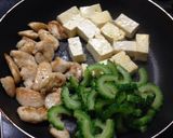 美味い安い！鳥肉でゴーヤチャンプル作り方3写真