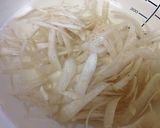 ごぼうとキムチの和え物作り方1写真