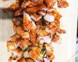 前日のヤンニョムチキンがチャーハンに！作り方2写真