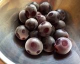 簡単✄ぶどう(巨峰)の剥き方✄作り方1写真