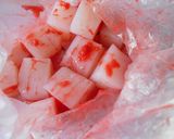 梅肉とカレー味のこんにゃくの豚もも肉巻作り方2写真