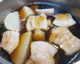 簡単☆柔らか～い＊豚バラ肉と大根の煮物作り方5写真