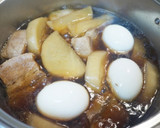 簡単☆柔らか～い＊豚バラ肉と大根の煮物作り方6写真