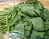 ホウレン草 豆腐 さつま揚げの味噌汁作り方1写真