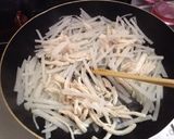 鶏胸肉と大根のきんぴら作り方1写真