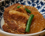 簡単☆柔らか～い＊豚バラ肉と大根の煮物作り方8写真
