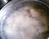 温か山芋煮物。ほくほく&コラーゲン鶏肉作り方1写真
