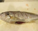 カリッと香ばしい！ 魚の丸揚げアジアン風作り方3写真