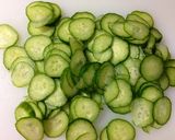 ☆きゅうりとちくわのゴマヨネーズ和え☆作り方1写真