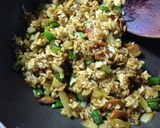 冷やご飯で☆カレーチャーハン作り方6写真
