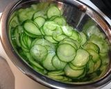 きゅうりとツナの酢の物★作り方1写真