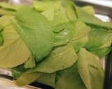 離乳食超初期♡ほうれん草ペーストの作り方作り方1写真