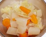 離乳食初期♡甘〜い野菜だしの作り方作り方4写真