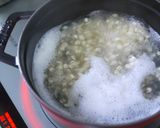 押し麦とキヌアのアンチョビドレサラダ作り方1写真