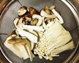 旬のキノコと厚揚げのオイスターソース炒め作り方2写真