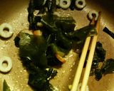 お弁当の片隅に☆竹輪＆卵＆ワカメ炒め♪♪作り方1写真
