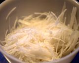 大根と大葉のしらすドレッシング和え作り方1写真