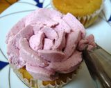 米粉のカップケーキ★ローズデコ作り方7写真