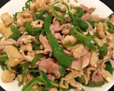豚肉とピーマン、油揚げの生姜焼き風作り方4写真