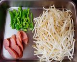 もやし万歳♪塩胡椒炒め作り方1写真