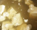 簡単においしさアップ！ちぎり豆腐の味噌汁作り方1写真
