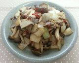 秋の味覚★簡単きのこのアンチョビ炒め作り方4写真