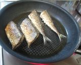 秋刀魚　～パクチーてんこ盛り～作り方2写真