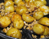 定番ソース味★ジャガイモの鶏そぼろ煮作り方6写真