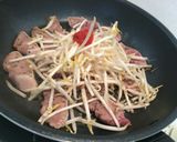 豚タンの辛モヤシ炒め作り方3写真