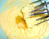 黄のチョコバナナケーキ　蜂蜜クリーム作り方18写真