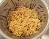 ●切干大根とベーコンのコンソメ煮●作り方1写真