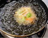 そら豆と香り箱のかき揚げ作り方6写真