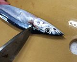 簡単!さんまの下処理＆骨まで柔らかい煮魚作り方1写真