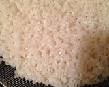 炒るのがポイント♪大根きのこ炊き込みご飯作り方1写真