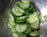 しらす干しときゅうりとわかめの和え物作り方1写真