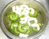 パパの青と白ゴーヤーチャンプル作り方1写真