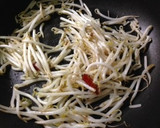 スライスハムともやしのショウガ風味炒め作り方4写真