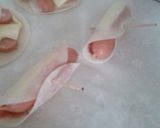 餃子の皮で時短♡ウインナーのパイ焼き風作り方2写真