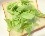 胡麻香る❀たっぷりレタスの塩昆布トースト作り方3写真