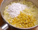 つぶつぶ八列コーン入りのポテト餅作り方9写真