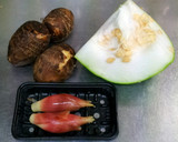 里芋と冬瓜 ミョウガの味噌汁作り方1写真