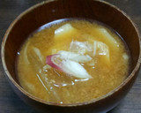 里芋と冬瓜 ミョウガの味噌汁作り方5写真