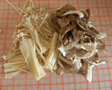 きのこと豚肉のにんにくみそマヨ炒め作り方1写真